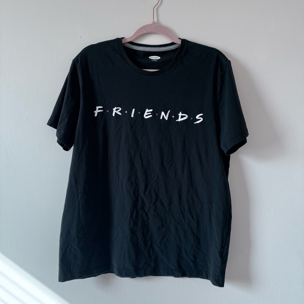 Old Navy Black Short Sleeve Tee with Friends Graphic